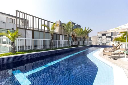 Studio à venda com 40m², 1 quarto e sem vagaPiscina