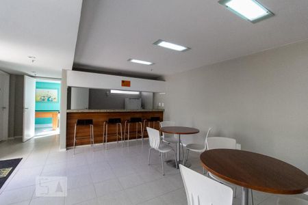 Studio à venda com 40m², 1 quarto e sem vagaÁrea Gourmet