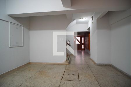 Apartamento à venda com 76m², 2 quartos e sem vagaHall de Entrada