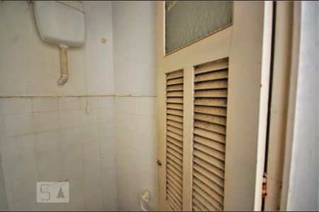 Apartamento para alugar com 120m², 3 quartos e sem vagaBanheiro de Serviço