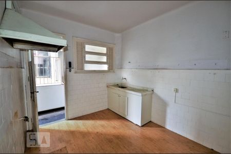 Apartamento para alugar com 120m², 3 quartos e sem vagaCozinha