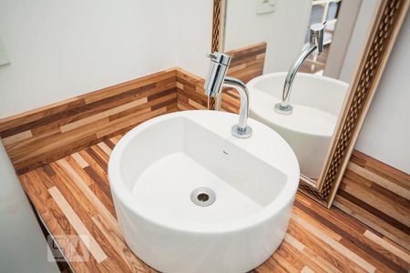 Apartamento para alugar com 48m², 1 quarto e 1 vagaDetalhe do Banheiro da Suite