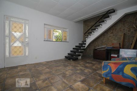Sala de casa para alugar com 3 quartos, 105m² em Água Branca, São Paulo