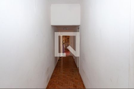 Casa para alugar com 105m², 3 quartos e sem vagaCorredor interno