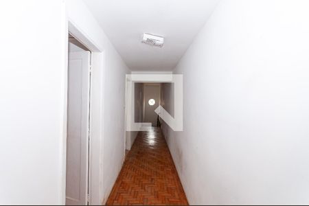 Casa para alugar com 105m², 3 quartos e sem vagaCorredor interno