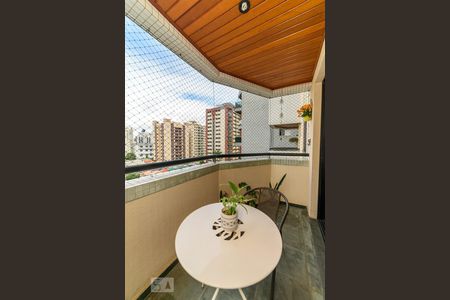 Apartamento à venda com 98m², 3 quartos e 2 vagasVaranda da Sala