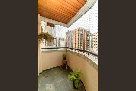 Apartamento à venda com 98m², 3 quartos e 2 vagasSuíte