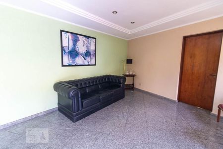 Apartamento à venda com 133m², 3 quartos e 3 vagas Apartamento à venda com 133m², 3 quartos e 3 vagasHall de Entrada