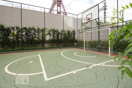 Apartamento à venda com 33m², 1 quarto e sem vaga Apartamento à venda com 33m², 1 quarto e sem vagaÁrea comum - Quadra esportiva