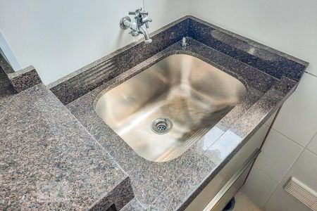 Apartamento à venda com 57m², 2 quartos e 1 vaga Apartamento à venda com 57m², 2 quartos e 1 vagaÁrea de Serviço