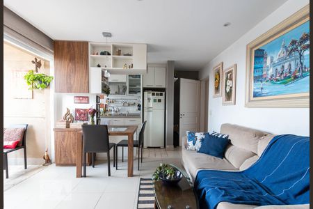 Sala de apartamento para alugar com 2 quartos, 45m² em Pinheiros, São Paulo