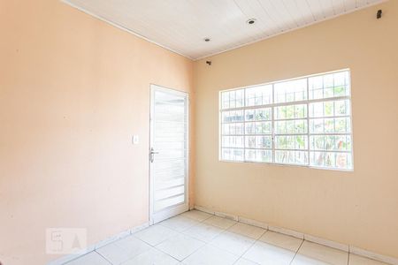 Casa à venda com 118m², 3 quartos e 1 vagaSala