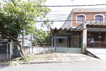 Casa à venda com 118m², 3 quartos e 1 vagaFachada