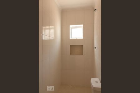 Casa de condomínio para alugar com 60m², 2 quartos e sem vagaBanheiro