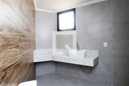 Apartamento à venda com 100m², 3 quartos e sem vagaBanheiro da Suíte