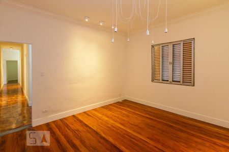 Sala de casa para alugar com 2 quartos, 140m² em Penha de França, São Paulo