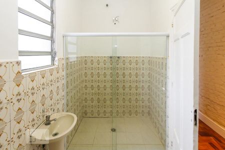 Banheiro de casa para alugar com 2 quartos, 140m² em Penha de França, São Paulo