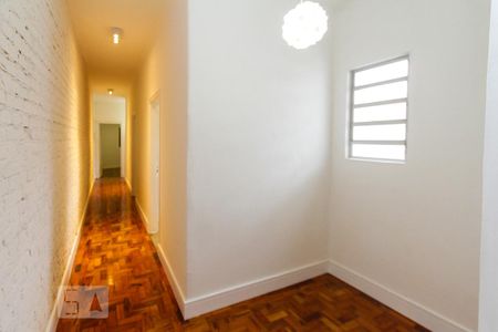 Corredor de casa para alugar com 2 quartos, 140m² em Penha de França, São Paulo