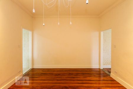 Sala de casa para alugar com 2 quartos, 140m² em Penha de França, São Paulo