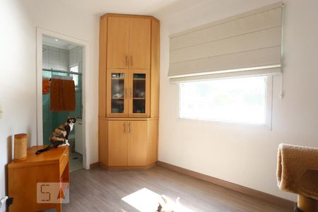 Casa de condomínio à venda com 90m², 3 quartos e 2 vagasSuíte