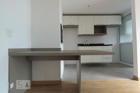 Sala / Mesa de apartamento para alugar com 1 quarto, 41m² em Jardim do Salso, Porto Alegre