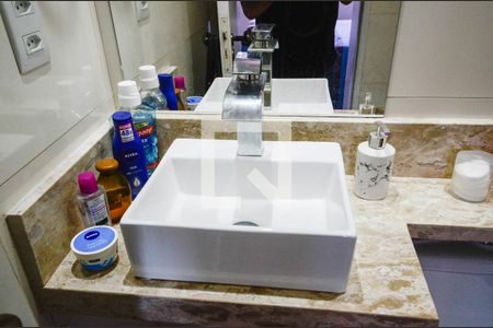 Apartamento à venda com 86m², 3 quartos e 1 vagaBanheiro da Suíte