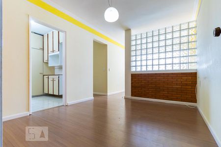 Sala 1 de apartamento para alugar com 3 quartos, 116m² em Vila Jequitibas, Campinas