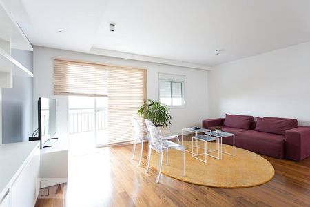 Sala de apartamento para alugar com 2 quartos, 140m² em Cidade São Francisco, São Paulo