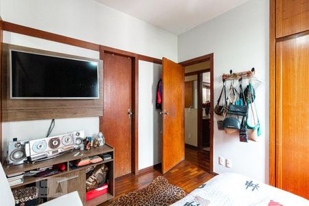 Apartamento à venda com 3 quartos, 80m² em Lourdes, Belo Horizonte