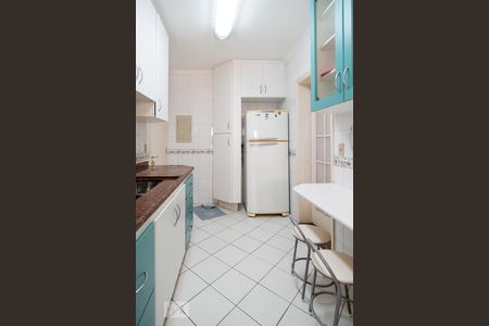 Apartamento à venda com 86m², 3 quartos e 3 vagas Apartamento à venda com 86m², 3 quartos e 3 vagasCozinha