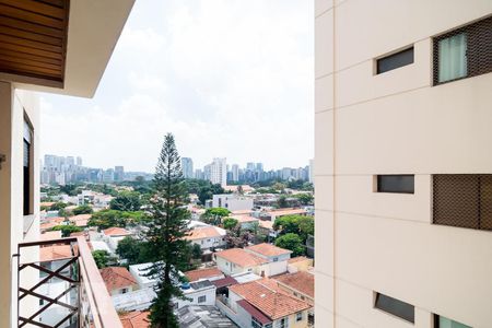 Apartamento à venda com 86m², 3 quartos e 3 vagas Apartamento à venda com 86m², 3 quartos e 3 vagasVaranda - Vista
