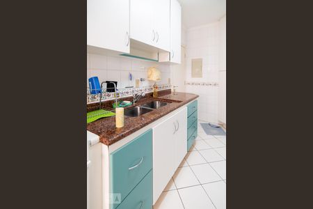 Apartamento à venda com 86m², 3 quartos e 3 vagas Apartamento à venda com 86m², 3 quartos e 3 vagasCozinha