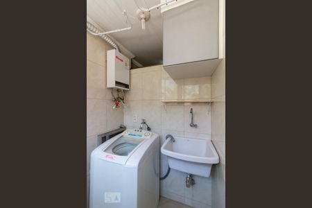 Área de serviço de apartamento para alugar com 3 quartos, 64m² em Parque Cecap, Guarulhos
