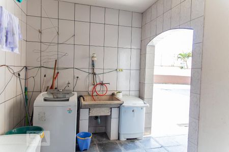 Casa para alugar com 390m², 3 quartos e 4 vagas Casa para alugar com 390m², 3 quartos e 4 vagasÁrea de Serviço