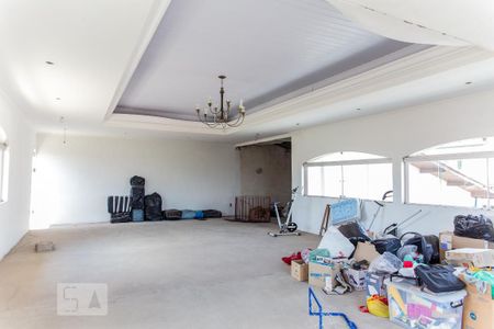 Casa para alugar com 390m², 3 quartos e 4 vagas Casa para alugar com 390m², 3 quartos e 4 vagasSalão