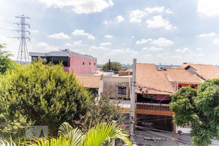 Casa para alugar com 390m², 3 quartos e 4 vagas Casa para alugar com 390m², 3 quartos e 4 vagasVista da Varanda do Salão