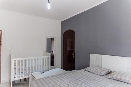 Casa para alugar com 390m², 3 quartos e 4 vagas Casa para alugar com 390m², 3 quartos e 4 vagasSuíte