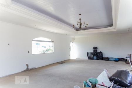 Casa para alugar com 390m², 3 quartos e 4 vagas Casa para alugar com 390m², 3 quartos e 4 vagasSalão