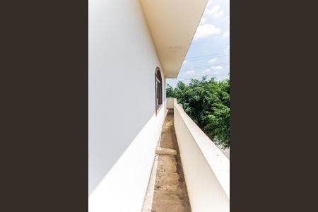 Casa para alugar com 390m², 3 quartos e 4 vagas Casa para alugar com 390m², 3 quartos e 4 vagasVaranda do Salão