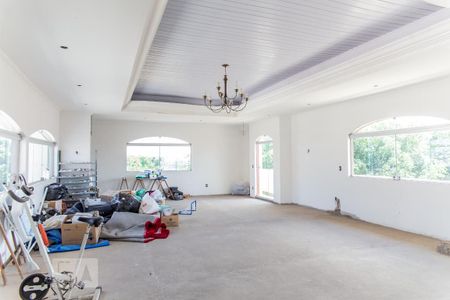 Casa para alugar com 390m², 3 quartos e 4 vagas Casa para alugar com 390m², 3 quartos e 4 vagasSalão