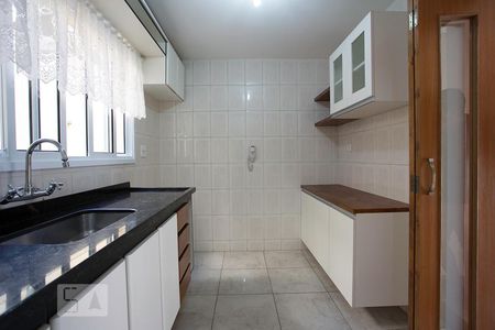 Casa à venda com 100m², 2 quartos e 2 vagasCozinha