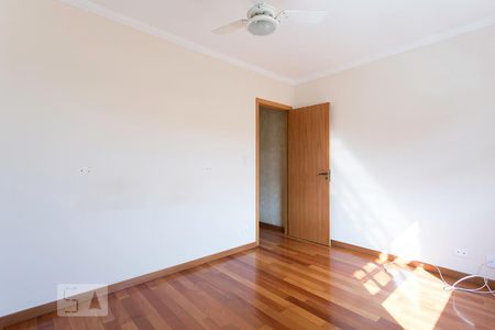 Casa à venda com 100m², 2 quartos e 2 vagasQuarto 1