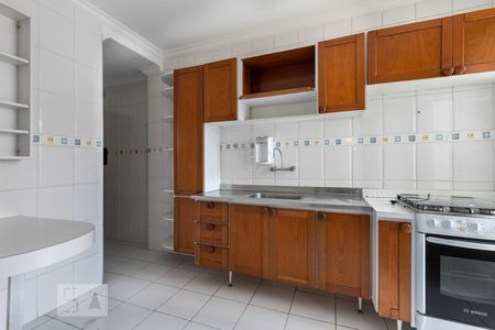 Apartamento para alugar com 74m², 2 quartos e 1 vagaCozinha
