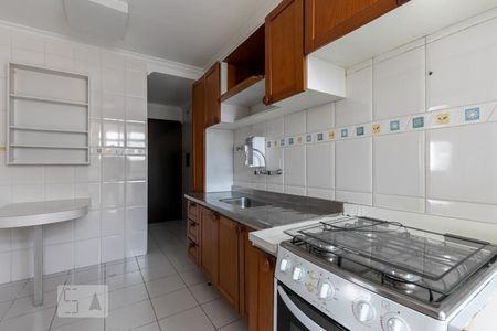 Apartamento para alugar com 74m², 2 quartos e 1 vagaCozinha