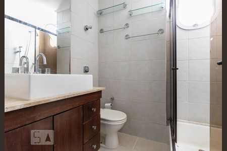 Apartamento para alugar com 74m², 2 quartos e 1 vagaBanheiro