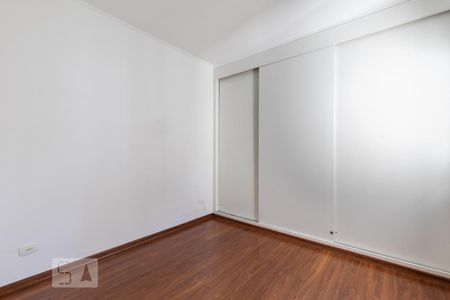 Quarto 2 de apartamento para alugar com 2 quartos, 74m² em Moema, São Paulo
