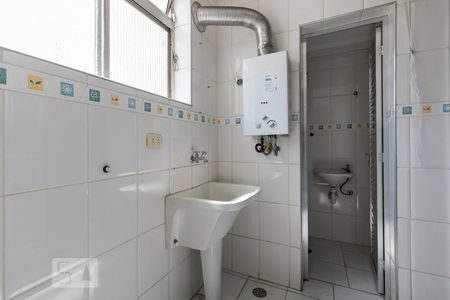 Apartamento para alugar com 74m², 2 quartos e 1 vagaArea de Serviço