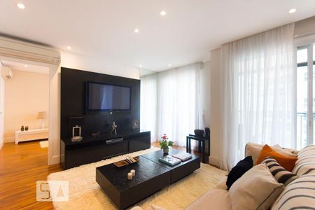 Apartamento para alugar com 78m², 1 quarto e 2 vagas Apartamento para alugar com 78m², 1 quarto e 2 vagasSala