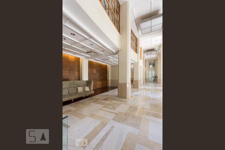 Apartamento para alugar com 78m², 1 quarto e 2 vagas Apartamento para alugar com 78m², 1 quarto e 2 vagasHall Social