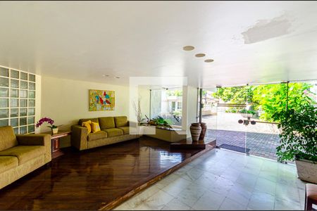 Hall de Entrada de apartamento à venda com 3 quartos, 120m² em Ingá, Niterói